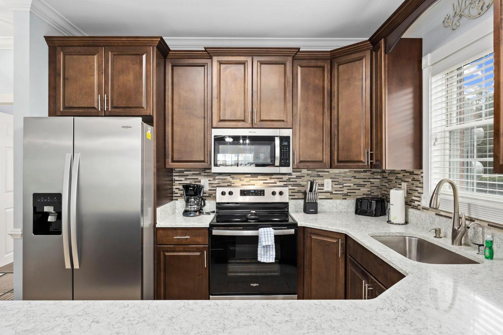 Beautifully Decorated 3 Bedroom 2 Bath Condo, First Floor Wth Walk In Shower! Located In Golf Community Myrtle Beach Exterior photo